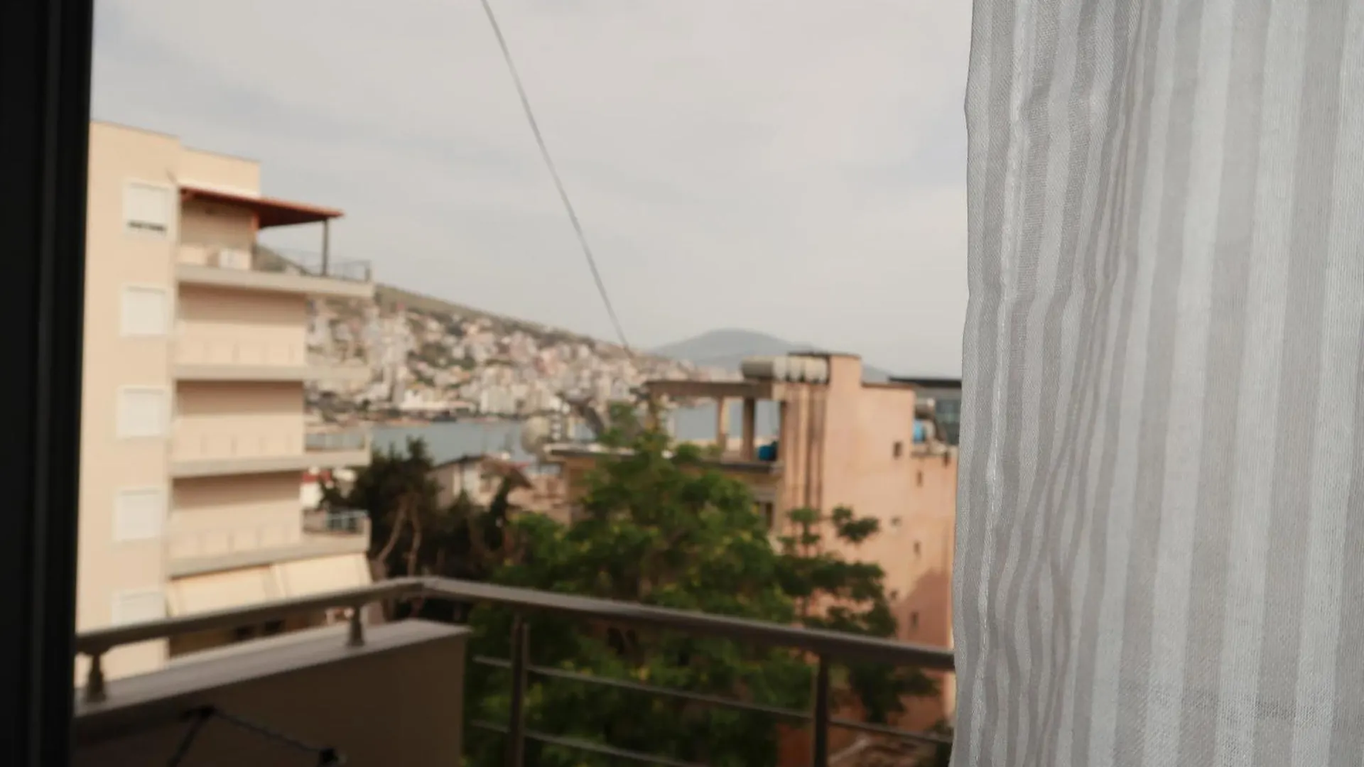 Valeon Apartment One Sarandë 0*,